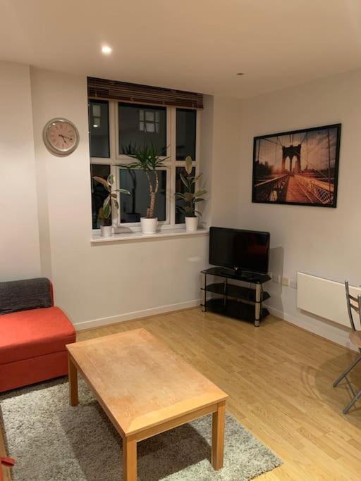 Stunning 2 Bed Flat! Centrally Located In London, Uk! Extérieur photo