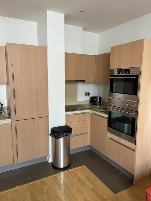 Stunning 2 Bed Flat! Centrally Located In London, Uk! Extérieur photo